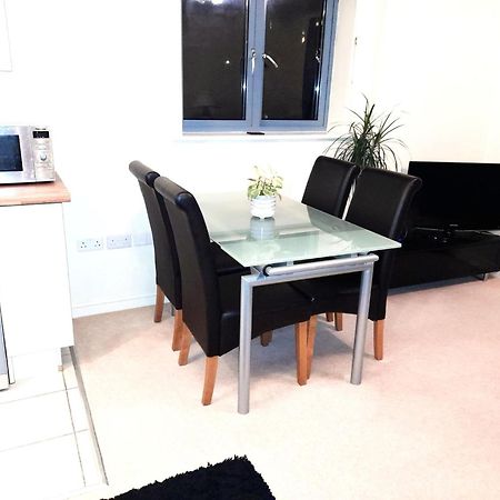Oxford Apartment-- Free Parking 2 Bedrooms-2Bathrooms-Located In Jericho Oxford Close To Bus And Rail Station Buitenkant foto