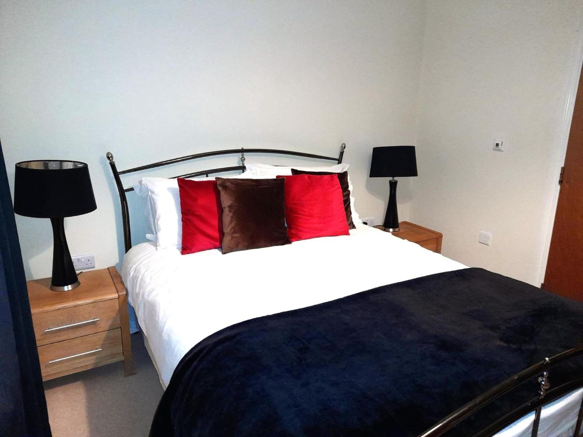 Oxford Apartment-- Free Parking 2 Bedrooms-2Bathrooms-Located In Jericho Oxford Close To Bus And Rail Station Buitenkant foto