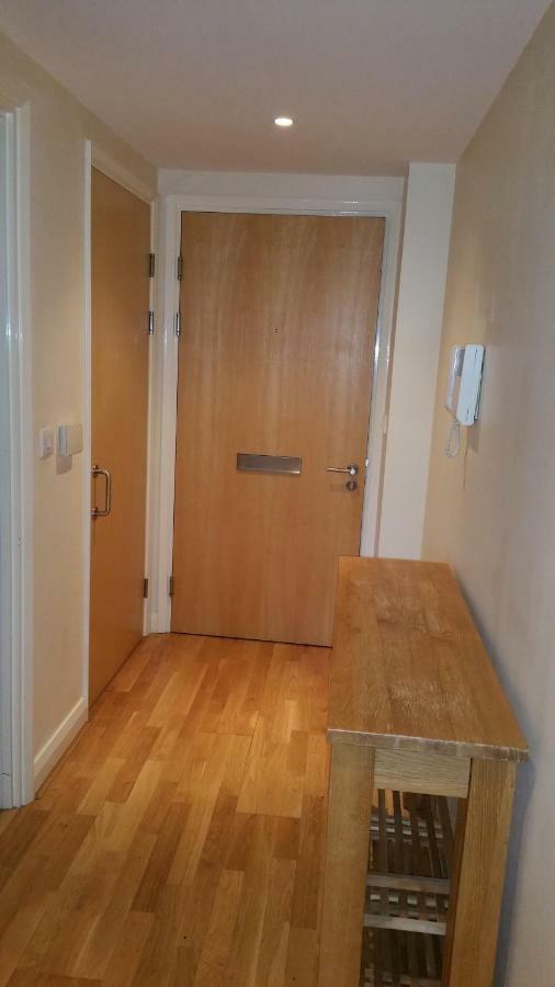 Oxford Apartment-- Free Parking 2 Bedrooms-2Bathrooms-Located In Jericho Oxford Close To Bus And Rail Station Buitenkant foto