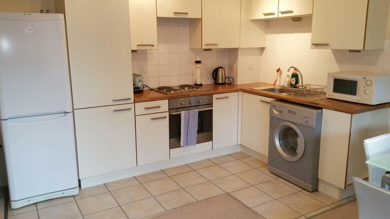 Oxford Apartment-- Free Parking 2 Bedrooms-2Bathrooms-Located In Jericho Oxford Close To Bus And Rail Station Buitenkant foto