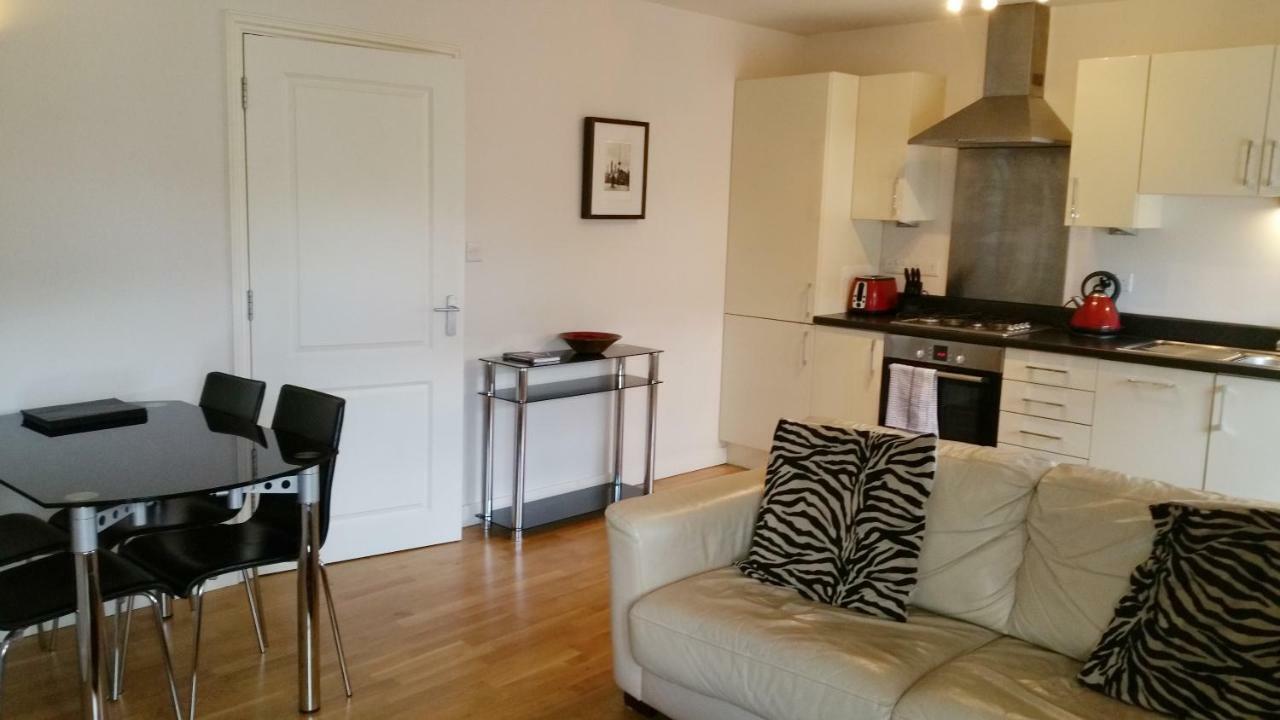 Oxford Apartment-- Free Parking 2 Bedrooms-2Bathrooms-Located In Jericho Oxford Close To Bus And Rail Station Buitenkant foto